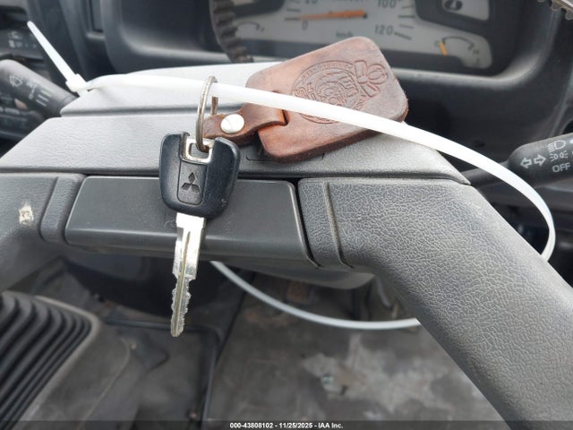 1992 MITSUBISHI MINKA 0000000U42T107749 Photo 10