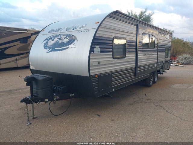 4X4TCKY28N9136945 Forest River Cherokee