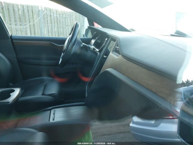 2021 TESLA MODEL X 5YJXCAE21MF323910 Photo 4