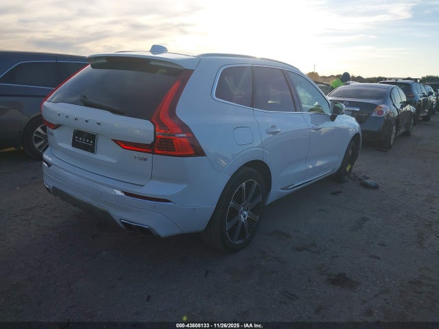 2019 VOLVO XC60 LYV102DL4KB288874 Photo 3