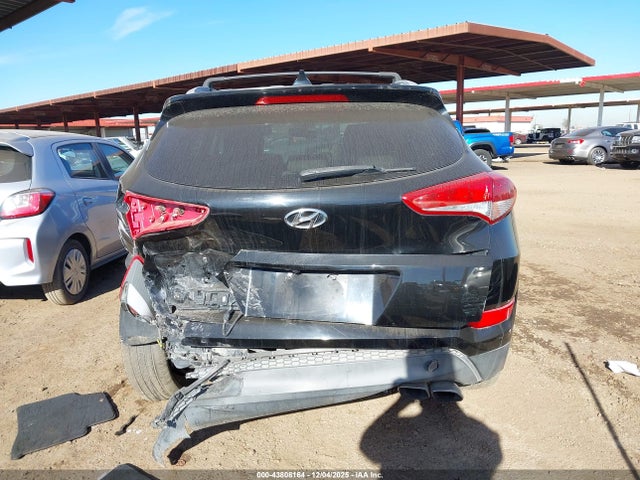 KM8J3CAL8JU744523 Hyundai Tucson Sport