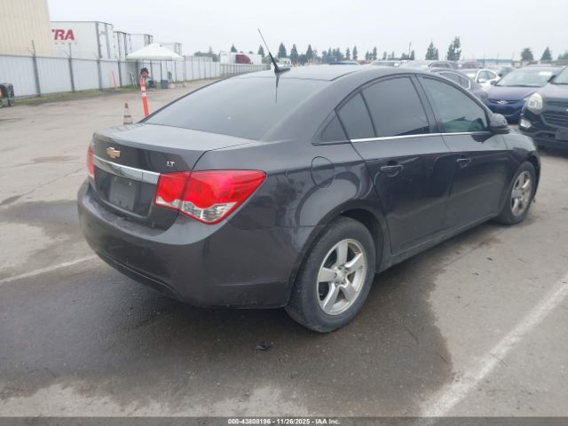 2014 CHEVROLET CRUZE 1G1PC5SB7E7111296 Photo 3