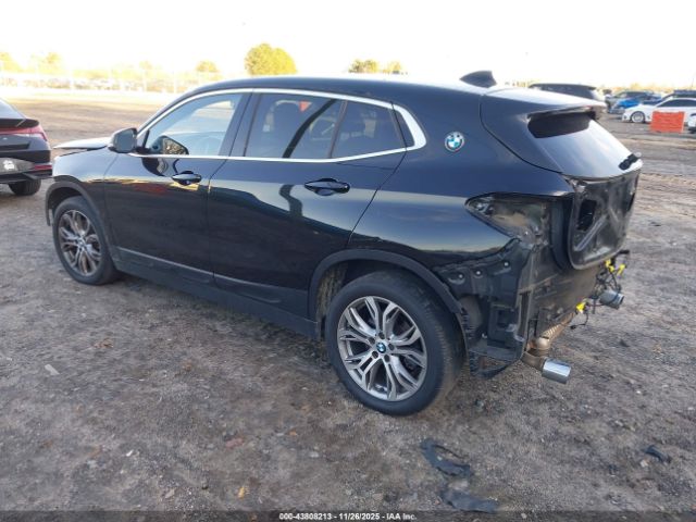 2018 BMW X2 WBXYJ3C31JEJ84668 Photo 2