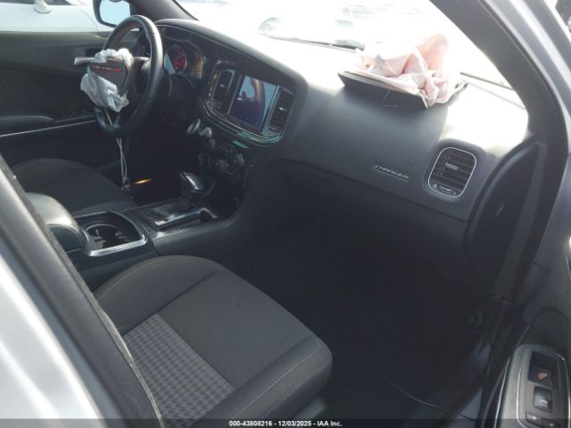 2019 DODGE CHARGER 2C3CDXHG1KH749226 Photo 4