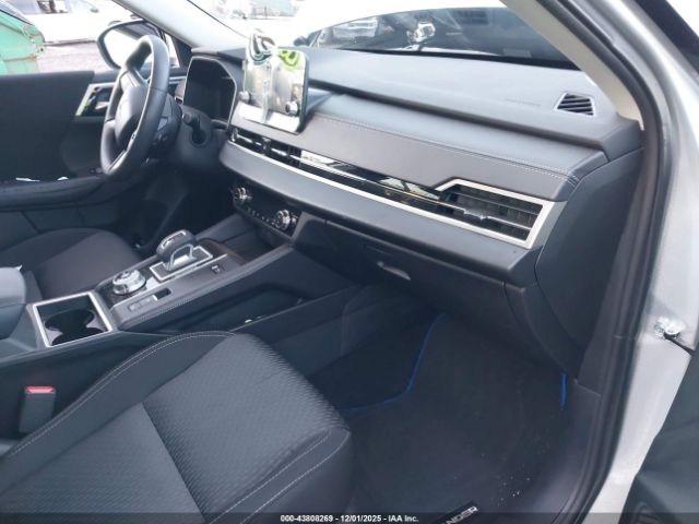 2025 MITSUBISHI OUTLANDER PHEV JA4T5UA9XSZ001555 Photo 4