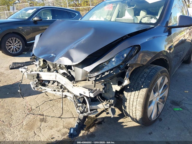 2023 TESLA MODEL Y 7SAYGDEE9PF891902 Photo 5