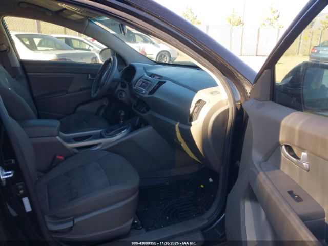 2012 KIA SPORTAGE KNDPBCA2XC7241358 Photo 4