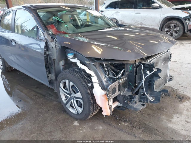 Honda Civic 2016 2HGFC2F50GH525986 Image 18