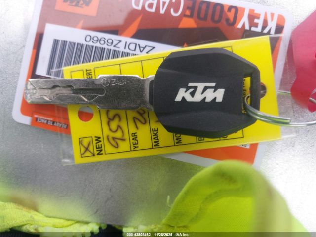 2022 KTM 1290 VBKV39406NM955735 Photo 10