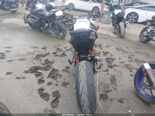 2022 KTM 1290 VBKV39406NM955735 Photo 5