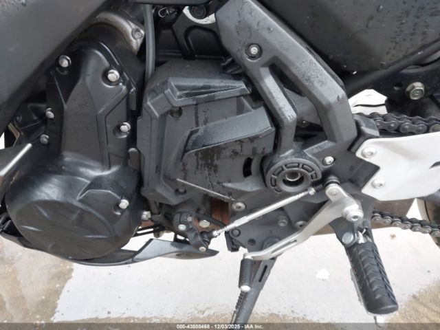 2021 KAWASAKI EX650 ML5EXEN17MDA41804 Photo 8