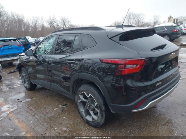 2024 CHEVROLET TRAX KL77LHE2XRC237179 Photo 2