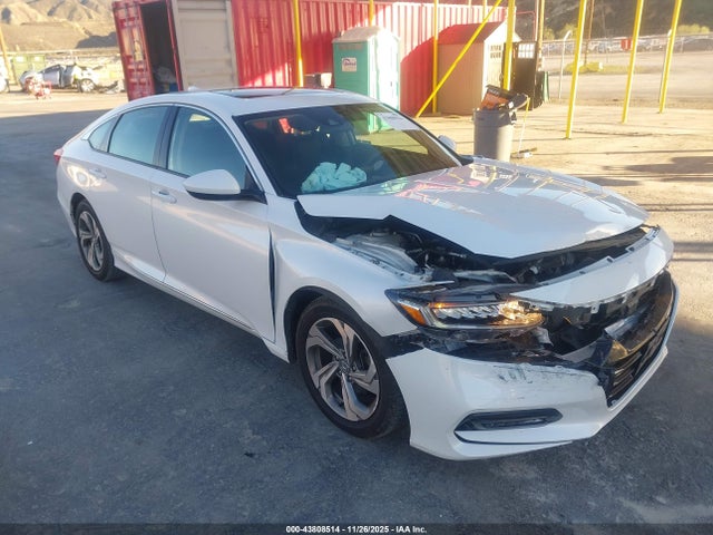 Продажа на аукционе авто 2018 Honda Accord Ex, vin: 1HGCV1F4XJA063294, номер лота: 43808514