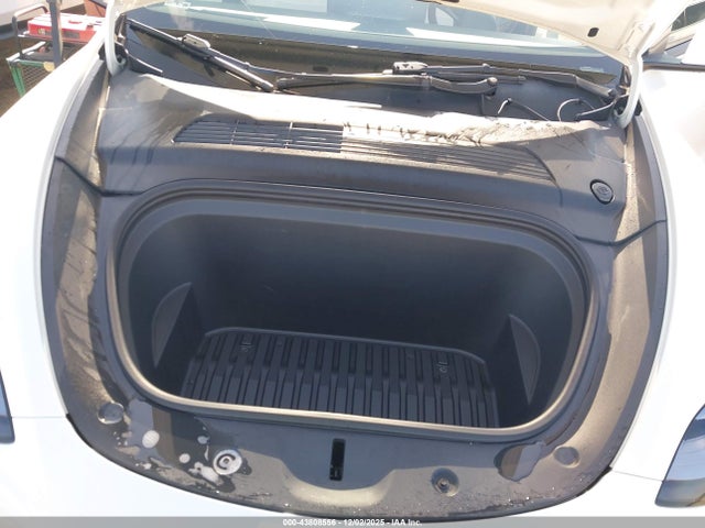 2021 TESLA MODEL Y 5YJYGDEEXMF205956 Photo 9