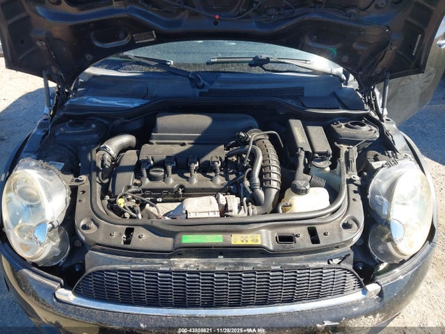 2010 MINI COOPER S WMWMF7C53ATX43586 Photo 9
