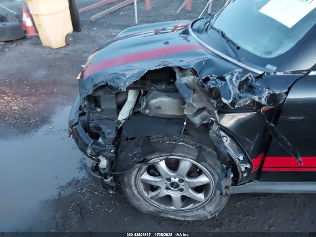 2010 MINI COOPER WMWMR3C58ATU98557 Photo 5