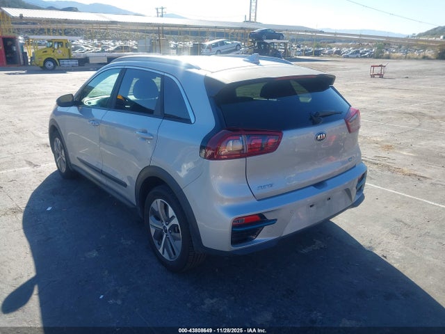 2019 KIA NIRO EV KNDCE3LGXK5030220 Photo 2