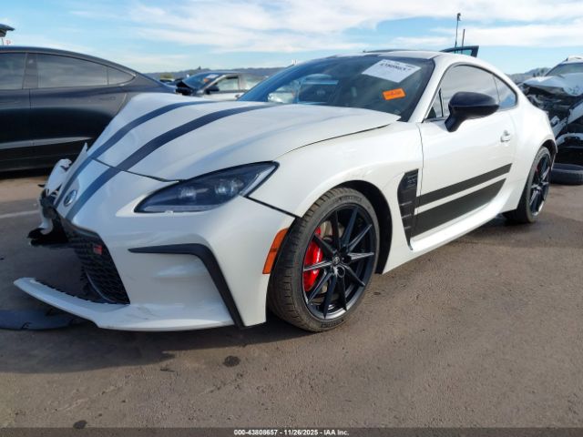 2024 TOYOTA GR86 JF1ZNBE10R8761024 Photo 1