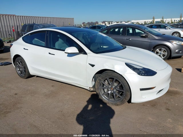 2022 TESLA MODEL 3 5YJ3E1EB0NF231603 Photo 0