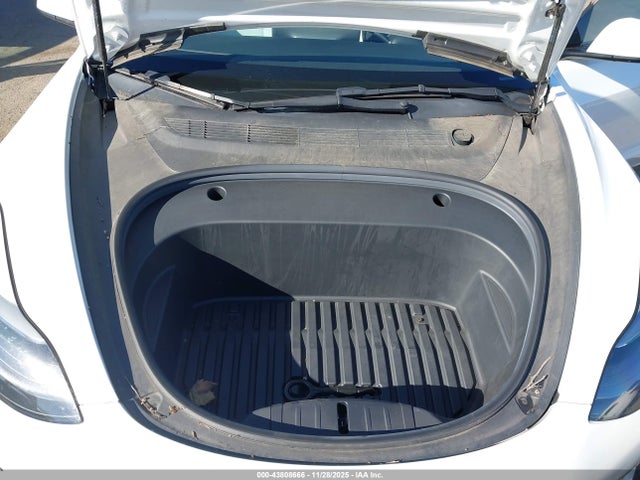 2022 TESLA MODEL 3 5YJ3E1EB0NF231603 Photo 9