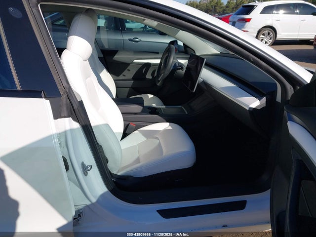 2022 TESLA MODEL 3 5YJ3E1EB0NF231603 Photo 4