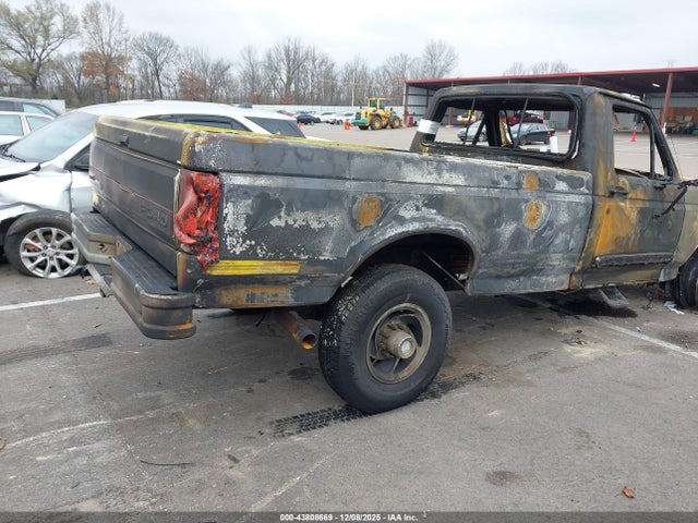 1988 FORD F250 1FTHF26G7JPA77250 Photo 3