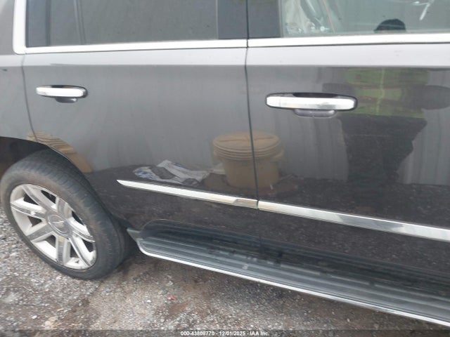 43808770 :رقم المزاد ، 1GYS4BKJ0GR259084 vin ، 2016 Cadillac Escalade Luxury Collection مزاد بيع