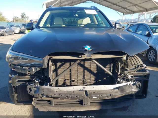 2021 BMW X7 5UXCW2C03M9F77496 Photo 5