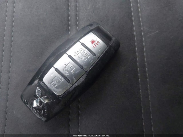 Продаж на аукціоні авто 2023 Mitsubishi Outlander Se 2.5 2wd/se Black Edition 2wd/se Special Edition 2wd, vin: JA4J3UA80PZ013371, номер лоту: 43808852
