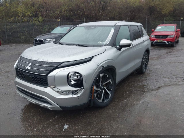 Продаж на аукціоні авто 2023 Mitsubishi Outlander Se 2.5 2wd/se Black Edition 2wd/se Special Edition 2wd, vin: JA4J3UA80PZ013371, номер лоту: 43808852