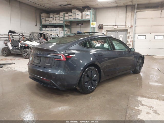 2024 TESLA MODEL 3 5YJ3E1EB2RF792911 Photo 3