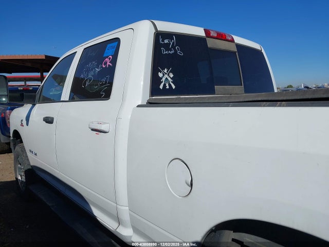 Продаж на аукціоні авто 2022 Ram 2500, vin: 3C6UR5CL2NG209406, номер лоту: 43808990