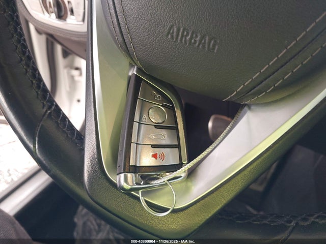 Продаж на аукціоні авто 2019 Bmw 740i Xdrive, vin: WBA7E4C58KGV28715, номер лоту: 43809004