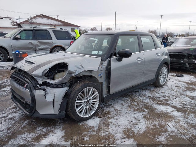 2024 MINI HARDTOP WMW53DK09R2U84766 Photo 1