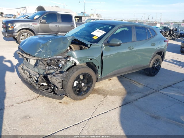 Chevrolet Trax Fwd Ls 2025 KL77LFEP3SC187893 Image 2