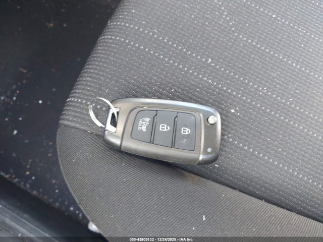 Hyundai Venue Se 2024 KMHRB8A32RU329034 Image 11