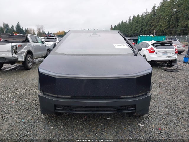 7G2CEHED9SA073343 Tesla Cybertruck