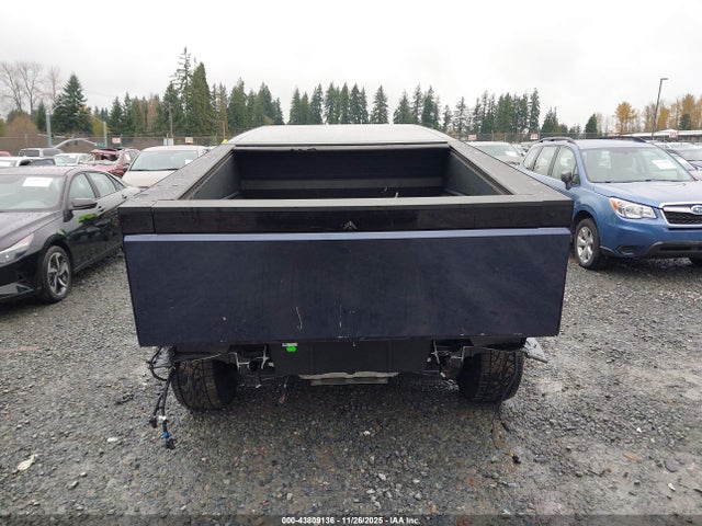7G2CEHED9SA073343 Tesla Cybertruck