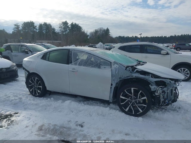 JTDACACU8R3030407 Toyota Prius Prime Xse Premium
