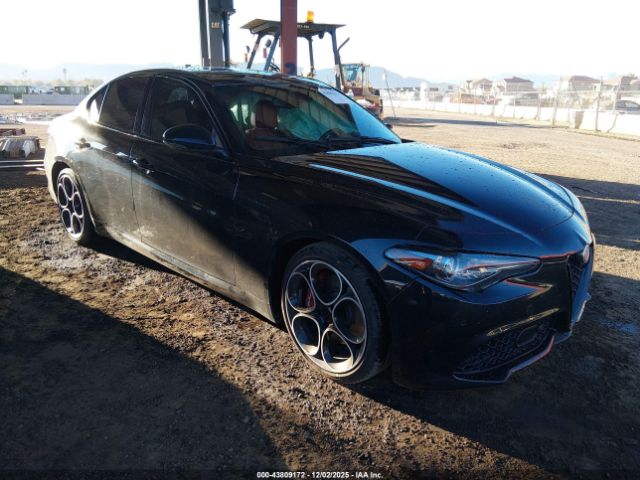 2022 ALFA ROMEO GIULIA ZARFAMBN3N7660111
