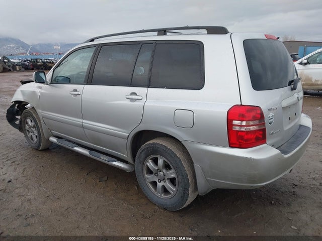 2002 TOYOTA HIGHLANDER JTEHF21A320055755 Photo 2
