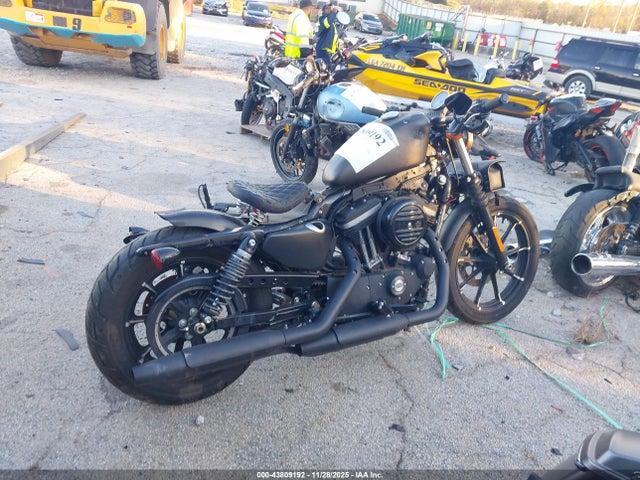 2021 HARLEY-DAVIDSON XL883 1HD4LE215MB406344 Photo 3