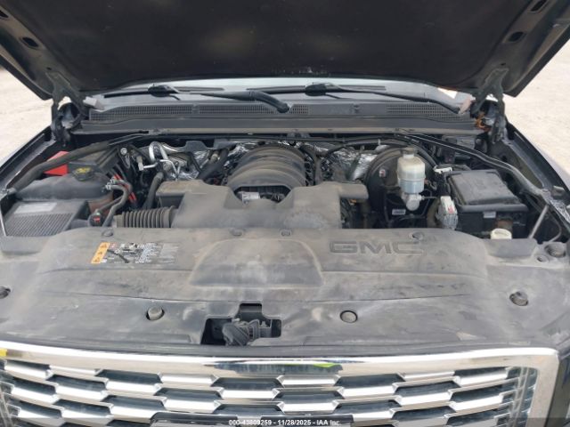 2018 GMC YUKON XL 1GKS1HKJ4JR116958 Photo 9