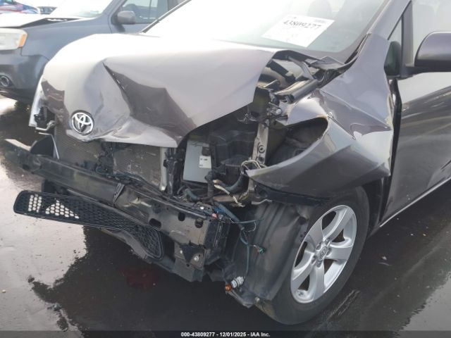 2015 TOYOTA SIENNA 5TDKK3DC9FS583134 Photo 5