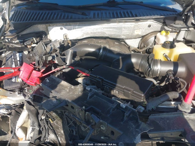 1FMJU1HT8HEA38311 Ford Expedition Xlt
