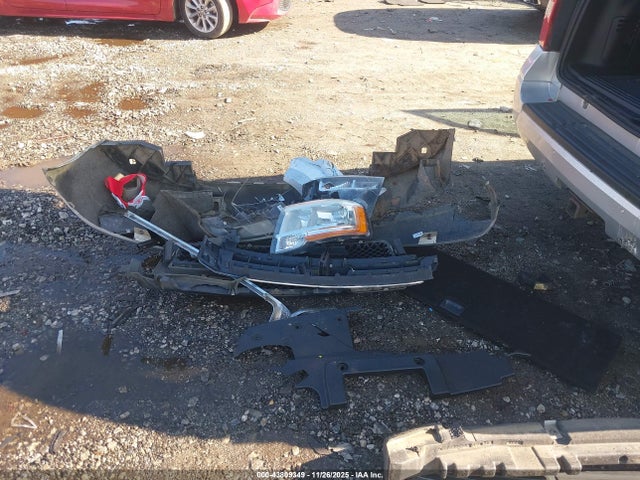 1FMJU1HT8HEA38311 Ford Expedition Xlt