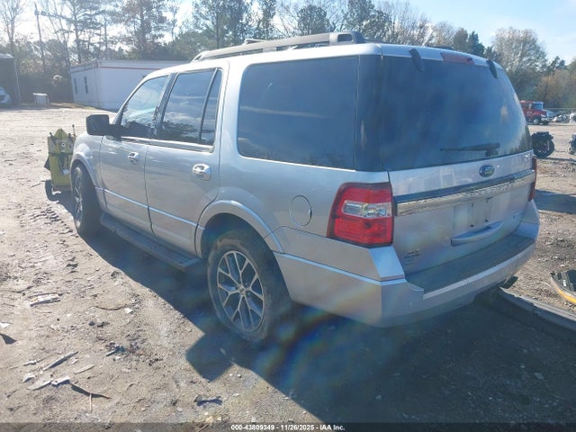 1FMJU1HT8HEA38311 Ford Expedition Xlt
