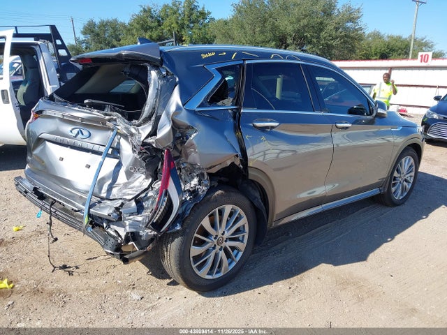 2025 INFINITI QX50 3PCAJ5BB9SF110420 Photo 3