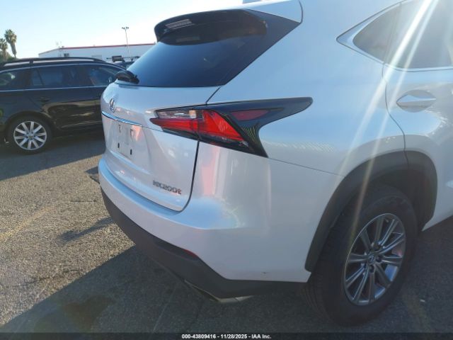 2015 LEXUS NX 200T JTJYARBZ3F2007289 Photo 3