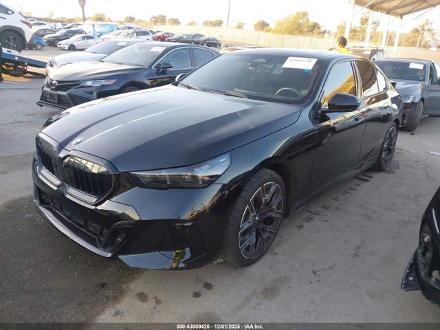 WBA43FJ04RCR86068 BMW 530I